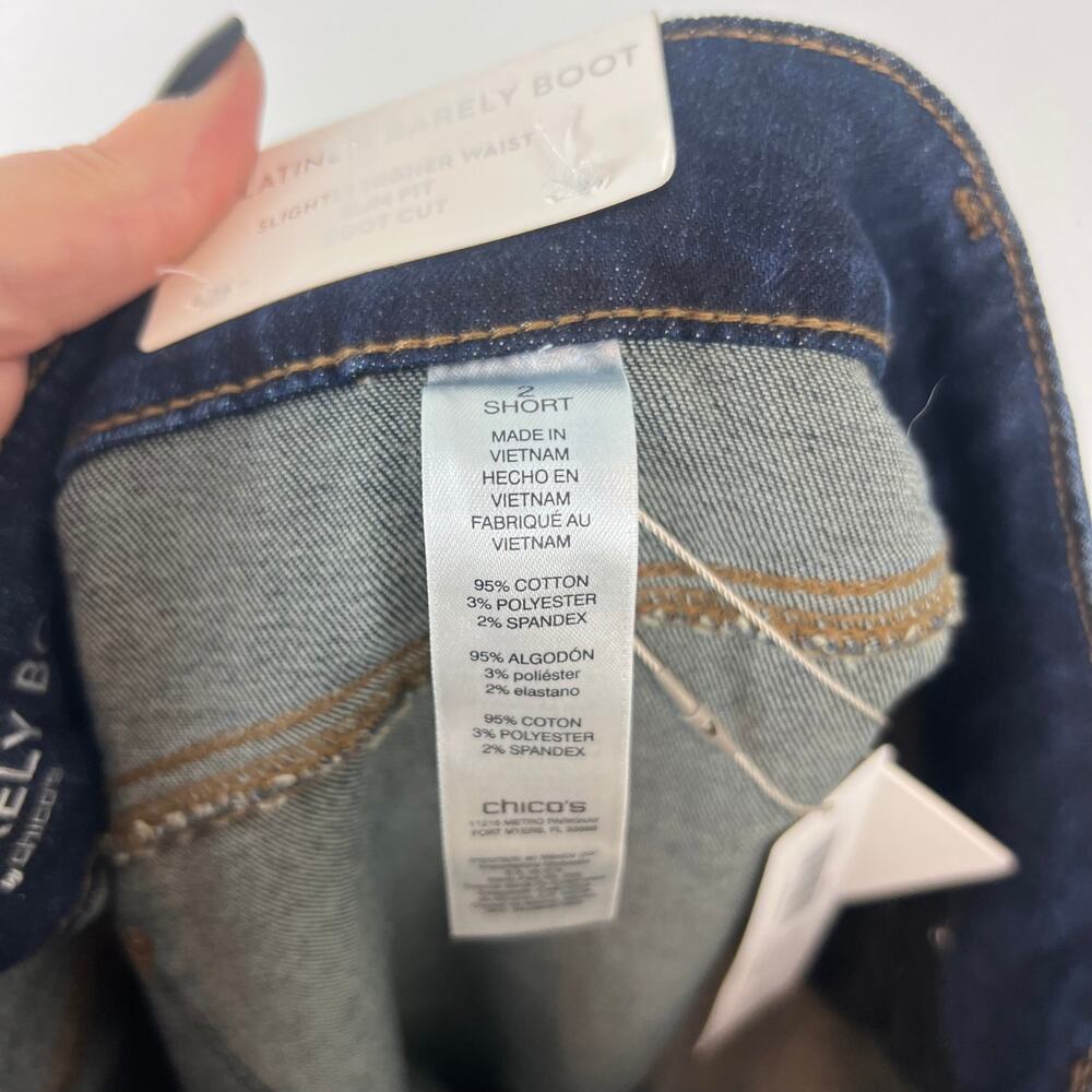 Chico’s The Platinum Barely Boot Jeans Dark Wash Mid Rise Stretch Size 12 Short - Picture 6 of 6